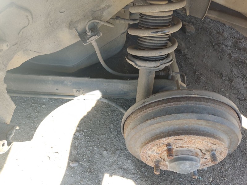 Recambio de puente trasero para nissan almera ii hatchback (n16) 1.5 referencia OEM IAM 555017J000  