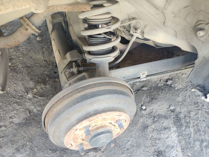 Recambio de puente trasero para nissan almera ii hatchback (n16) 1.5 referencia OEM IAM 555017J000  