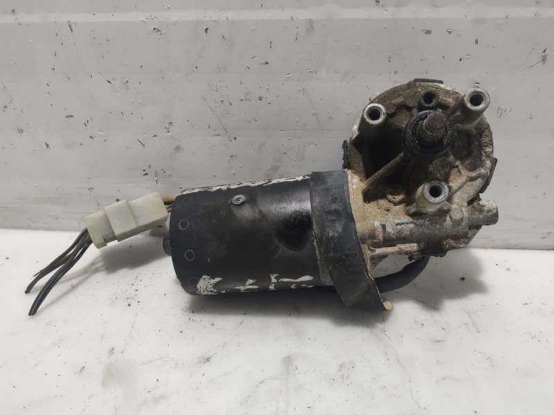 Recambio de motor limpia delantero para mercedes-benz sprinter (w901,w903) combi referencia OEM IAM 0390241345  