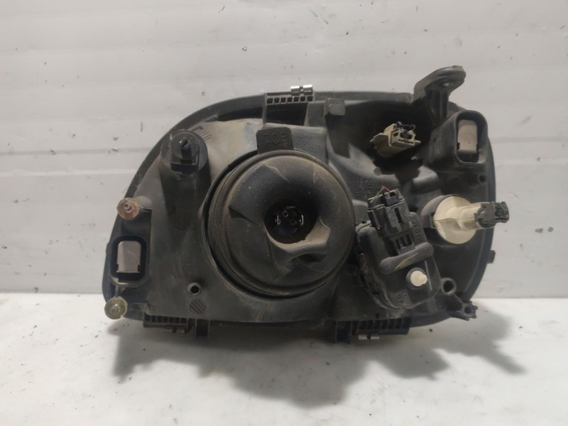 Recambio de faro derecho para nissan micra (k11) 1.0 16v cat referencia OEM IAM B60106F600  