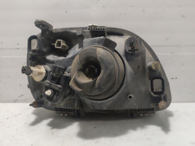Recambio de faro izquierdo para nissan micra (k11) 1.0 16v cat referencia OEM IAM B60606F600  