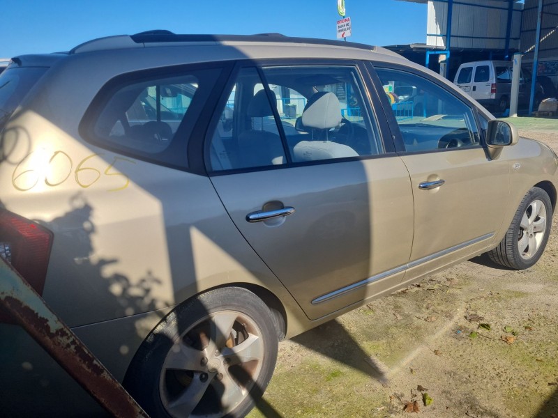 kia carens iii monospace (un) del año 2007