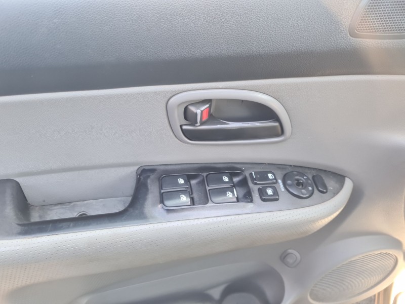 kia carens iii monospace (un) del año 2007