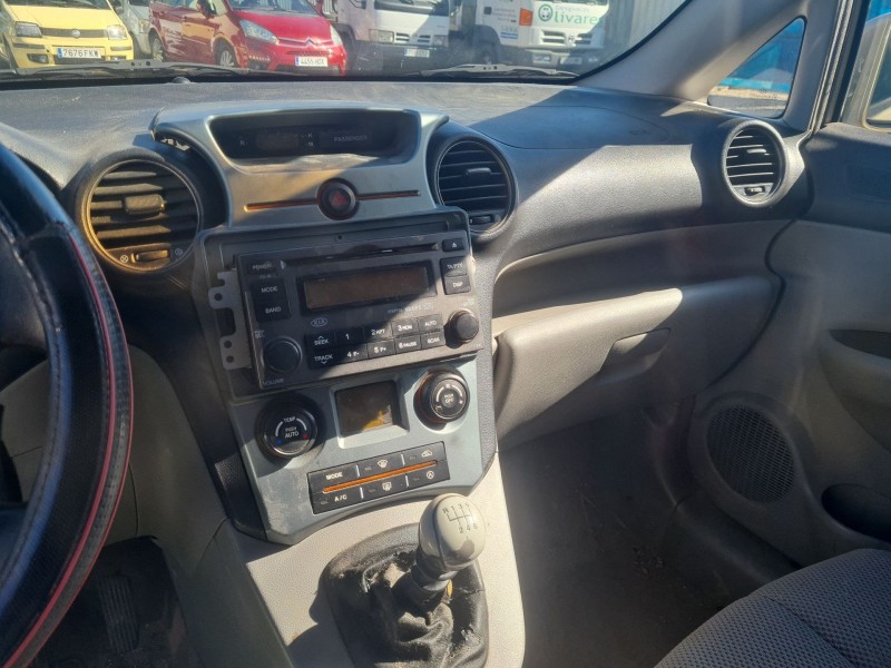 kia carens iii monospace (un) del año 2007