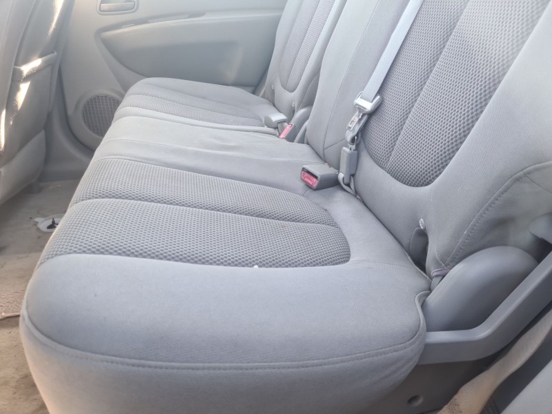 kia carens iii monospace (un) del año 2007