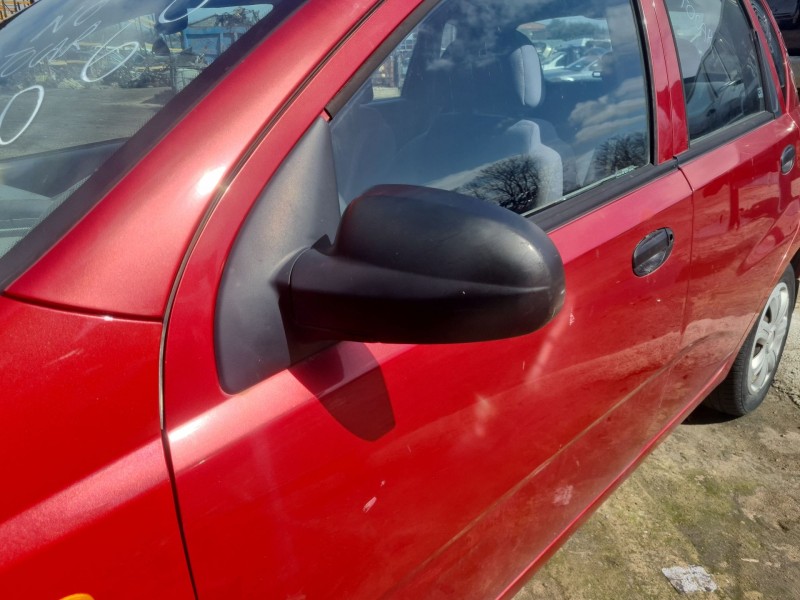 daewoo kalos (klas) del año 2003