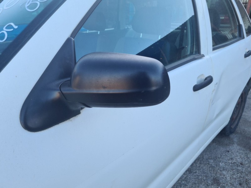 seat ibiza ii (6k1) del año 2001