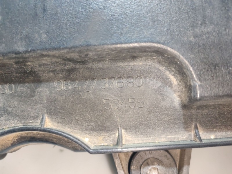 Recambio de caja filtro de aire para ford fiesta (cbk) referencia OEM IAM 9647737680  