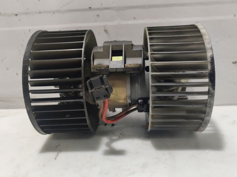 Recambio de motor calefaccion para bmw serie 3 berlina (e46) referencia OEM IAM 64119204154  