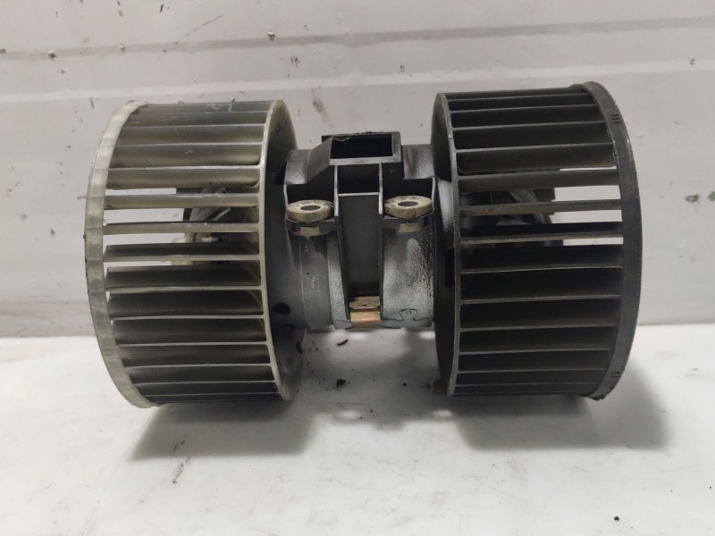 Recambio de motor calefaccion para bmw serie 3 berlina (e46) referencia OEM IAM 64119204154  