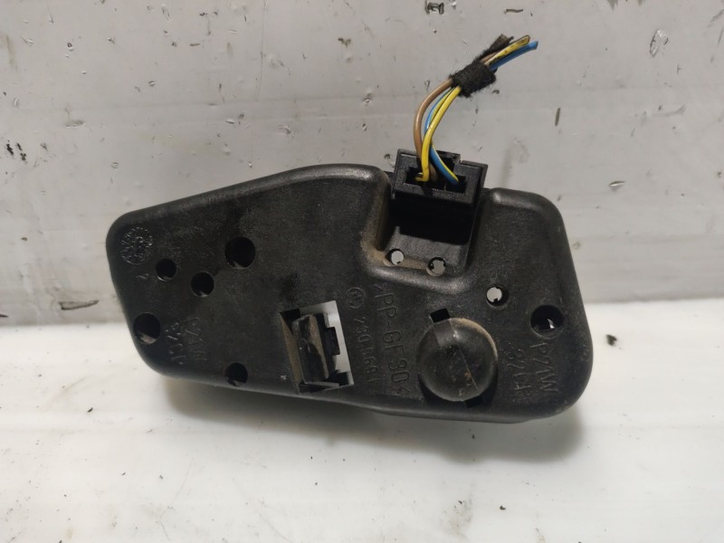 Recambio de portalamparas para bmw serie 3 berlina (e46) referencia OEM IAM 63217165956  