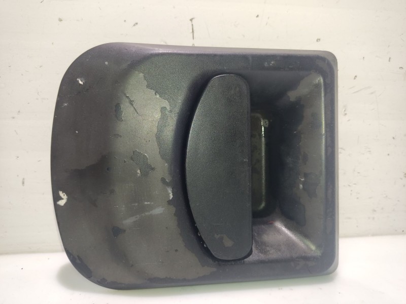 Recambio de maneta exterior delantera izquierda para iveco daily caja cerrada (1999 =>) referencia OEM IAM 99489590  