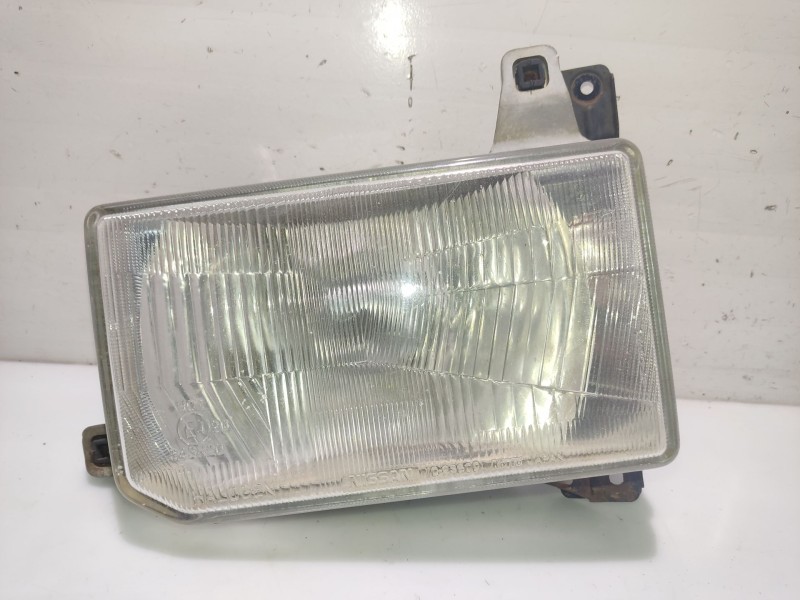 Recambio de faro derecho para nissan terrano (wd21) referencia OEM IAM 343R20 02344R20 1023600L