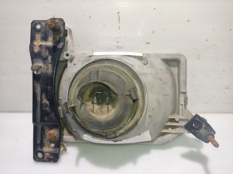 Recambio de faro derecho para nissan terrano (wd21) referencia OEM IAM 343R20 02344R20 1023600L