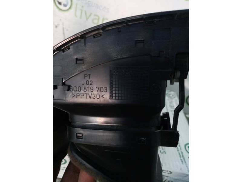 Recambio de rejilla aireadora para  referencia OEM IAM 6Q0819703   Recambio de rejilla aireadora para  referencia OEM IAM 6Q0819703