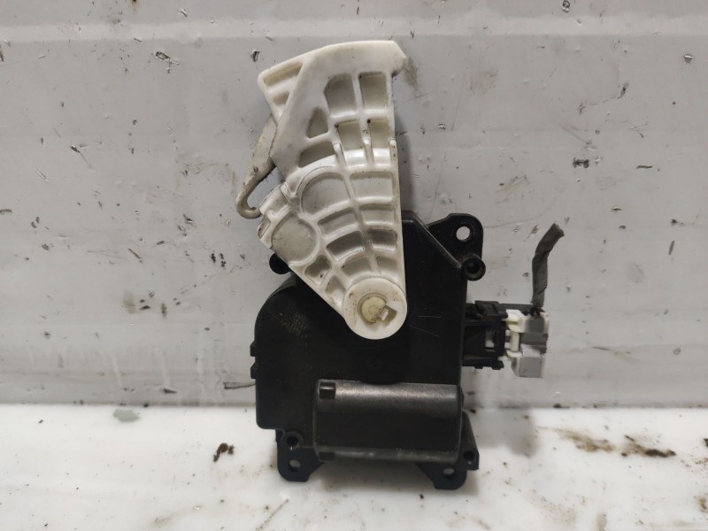 Recambio de modulo electronico para toyota auris (_e15_) 1.4 d-4d (nde150_) referencia OEM IAM 1138002810  