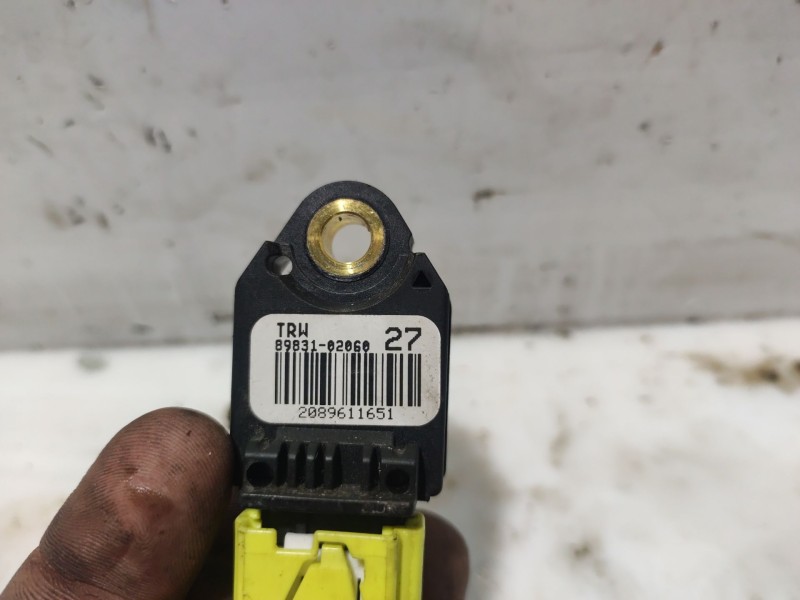 Recambio de sensor para toyota auris (_e15_) 1.4 d-4d (nde150_) referencia OEM IAM 8983102060  