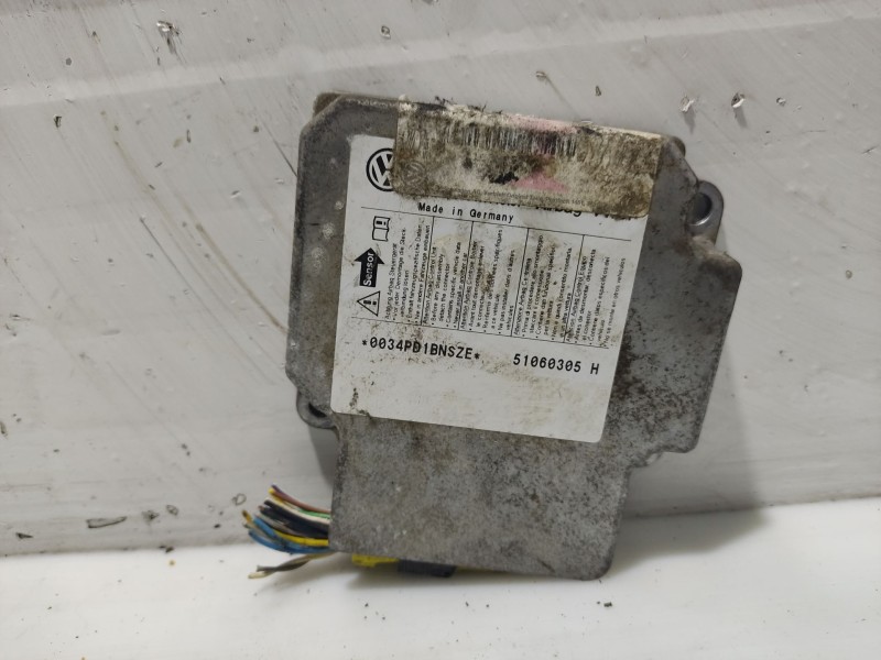 Recambio de centralita airbag para volkswagen golf iv berlina (1j1) referencia OEM IAM 1J0909609  
