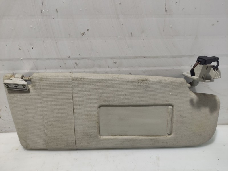 Recambio de parasol derecho para volkswagen golf iv berlina (1j1) referencia OEM IAM 3B0857552AK2F4  