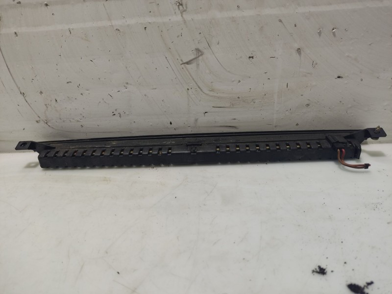 Recambio de luz central de freno para volkswagen golf iv berlina (1j1) referencia OEM IAM 1J6945097C  