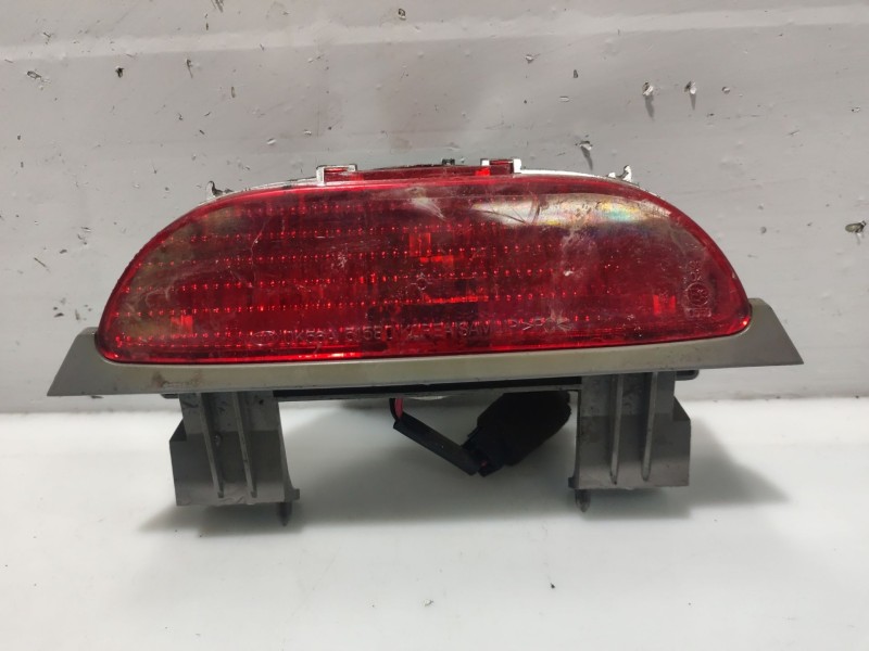 Recambio de luz central de freno para kia carnival ii referencia OEM IAM 2K53A51270AXX 0K56A51580 