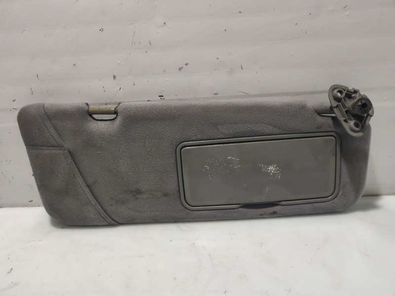 Recambio de parasol derecho para kia carnival ii referencia OEM IAM 0K56A69320A71AS  