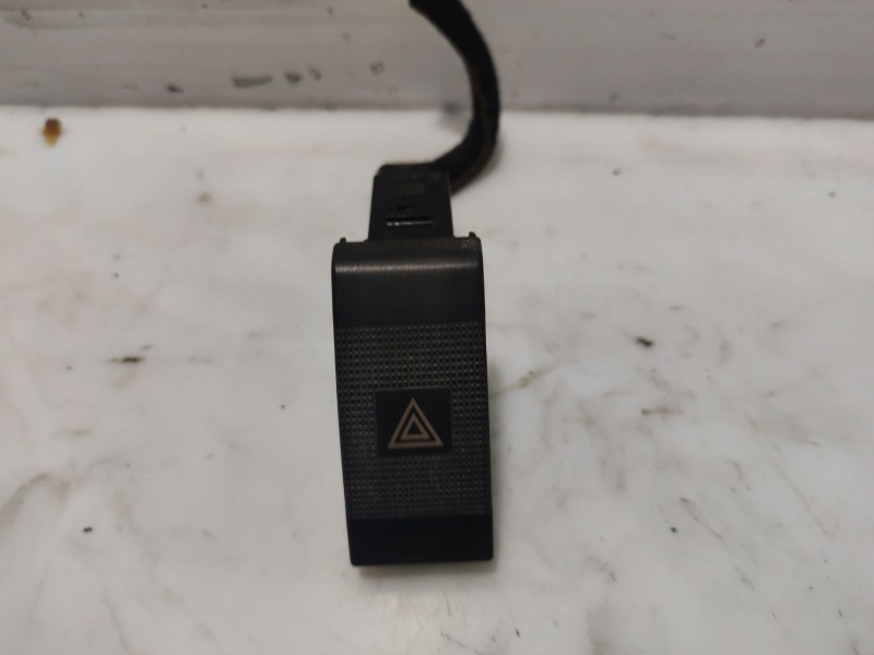 Recambio de warning para kia carnival ii referencia OEM IAM   