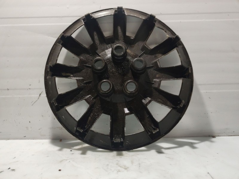 Recambio de tapacubos para kia carnival ii referencia OEM IAM   