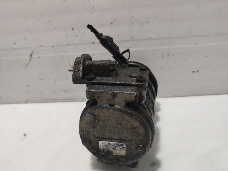 Recambio de compresor aire acondicionado para kia carnival ii referencia OEM IAM 0K56E61450 CAC78000GS CAC78000AS