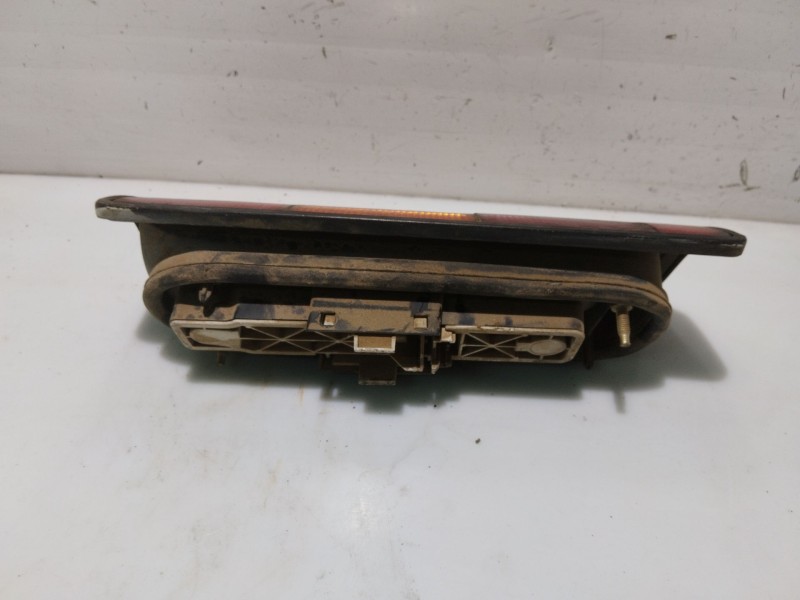 Recambio de piloto trasero izquierdo para renault express referencia OEM IAM 7701031915 77010319157 