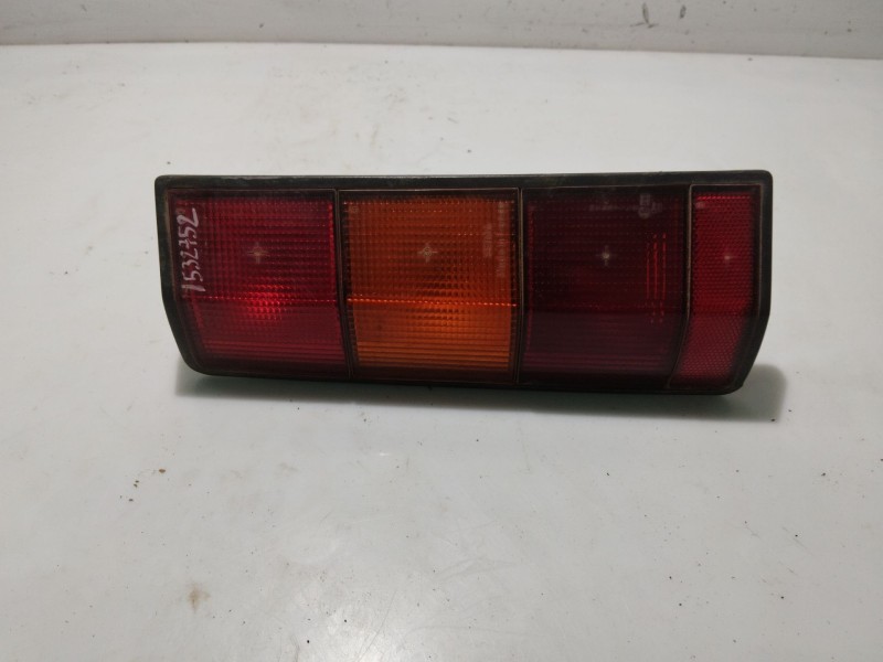 Recambio de piloto trasero izquierdo para renault express referencia OEM IAM 7701031915 7701031917 