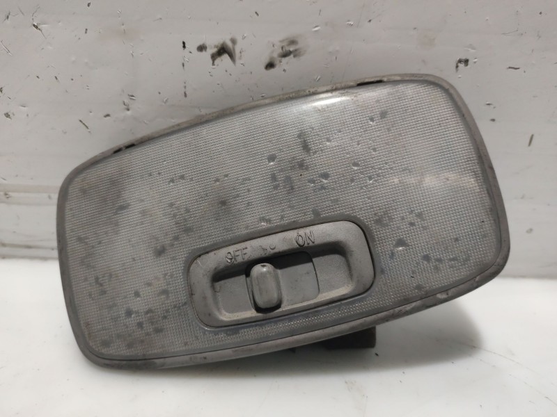 Recambio de luz interior para kia carnival ii referencia OEM IAM   