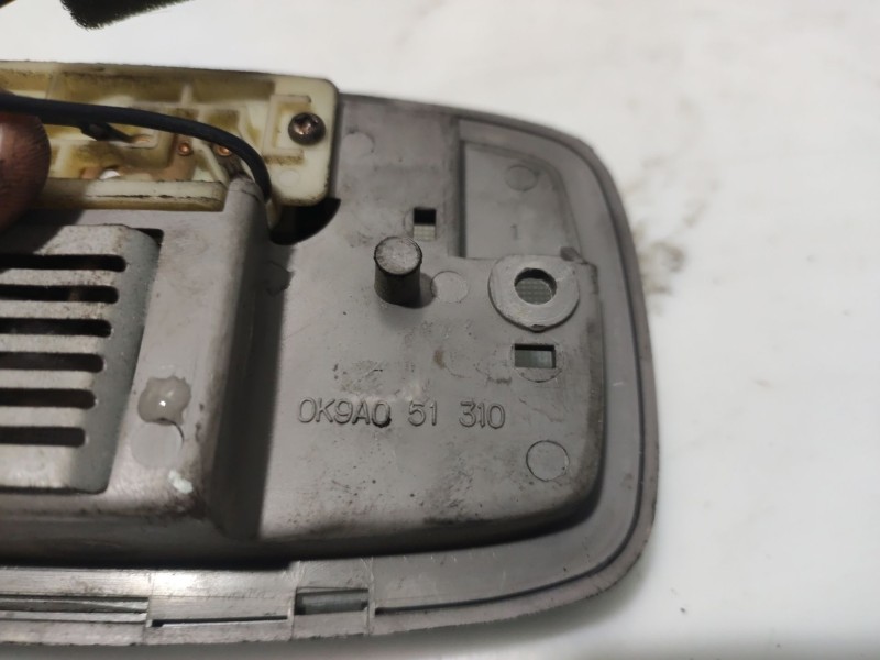 Recambio de luz interior para kia carnival ii referencia OEM IAM   