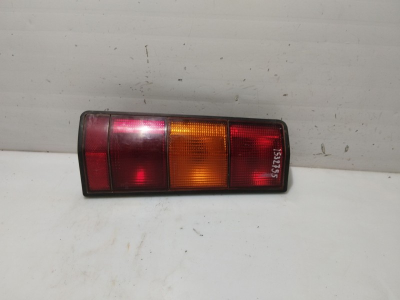 Recambio de piloto trasero izquierdo para renault express referencia OEM IAM 7701031915 7701031917 