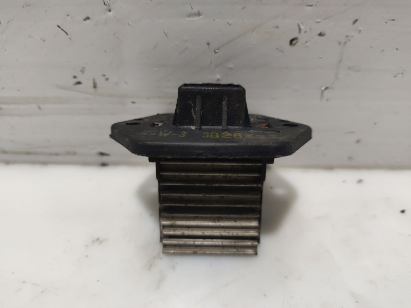 Recambio de resistencia calefaccion para kia carnival ii referencia OEM IAM 0K55261C08A  