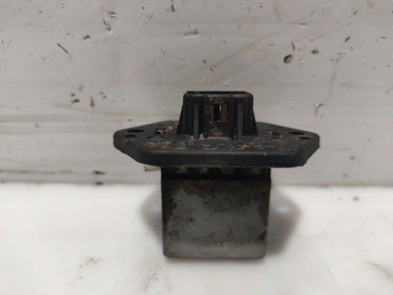 Recambio de resistencia calefaccion para kia carnival ii referencia OEM IAM 0K55261C08A  