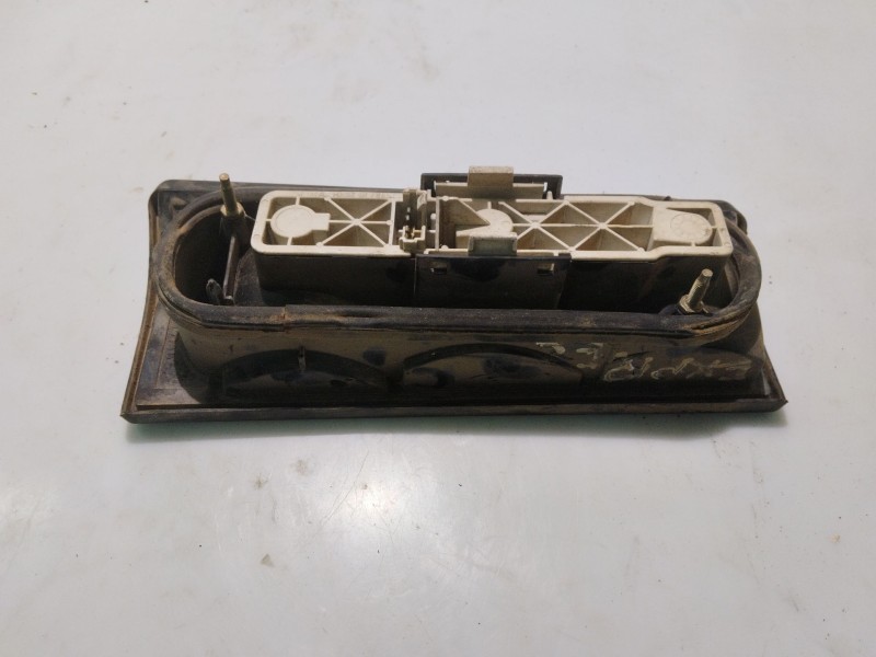 Recambio de piloto trasero derecho para renault express referencia OEM IAM 7701031916 7701031918 