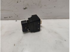 Recambio de mando elevalunas delantero derecho para kia carnival ii referencia OEM IAM 0K55266360F 621W04960A1  2