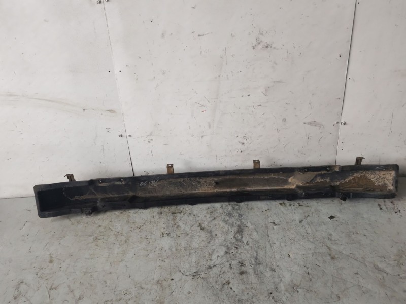 Recambio de refuerzo paragolpes delantero para kia carnival ii referencia OEM IAM 0K53A50111  