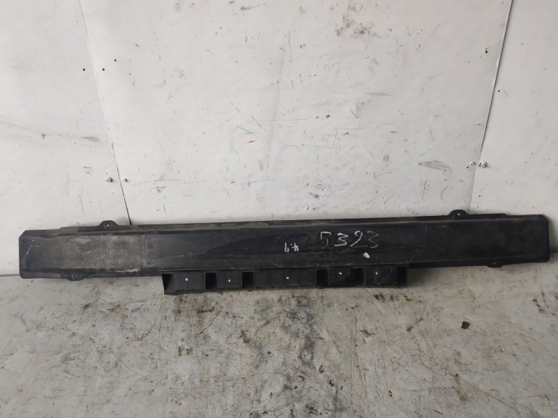 Recambio de refuerzo paragolpes trasero para kia carnival ii referencia OEM IAM 0K55X50260A  