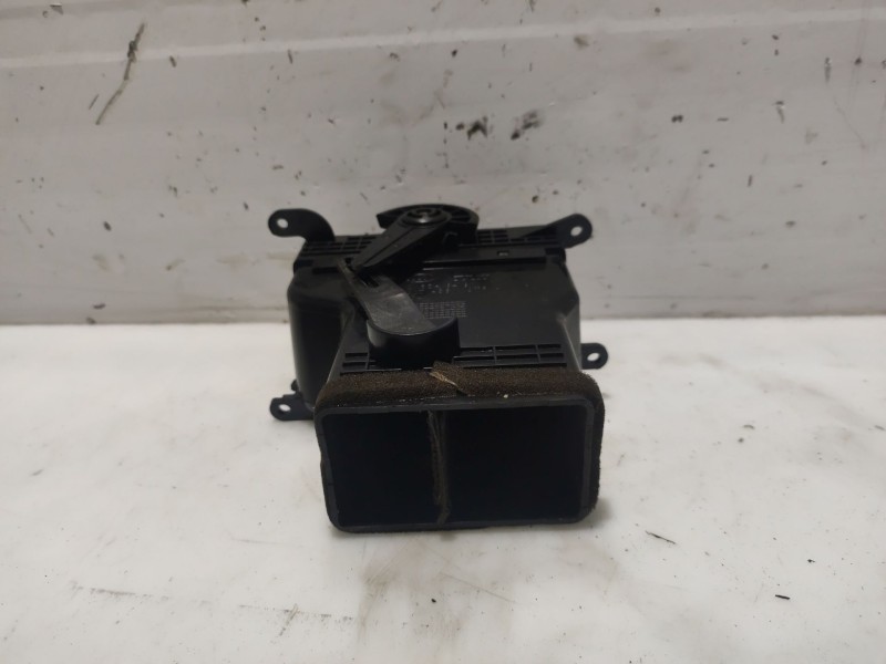 Recambio de rejilla aireadora para kia carnival ii referencia OEM IAM OK53A4B1Y  