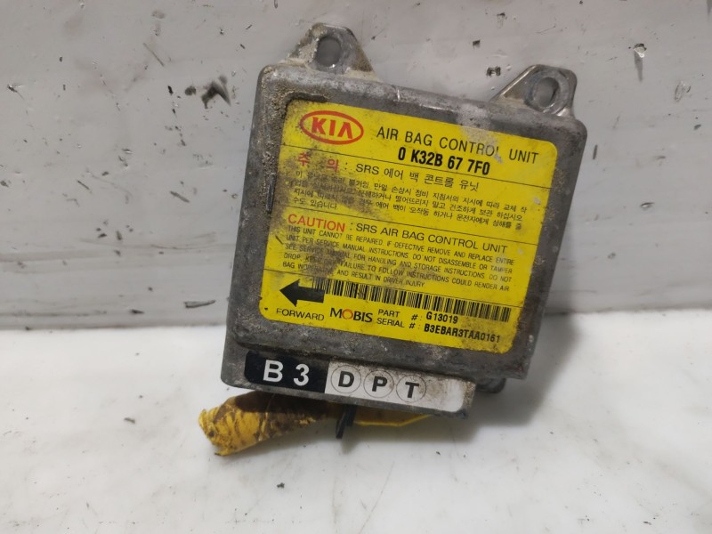 Recambio de centralita airbag para kia rio i hatchback (dc) 1.3 referencia OEM IAM 0K32B677F0  