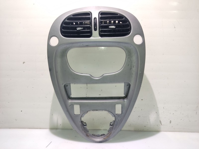 Recambio de moldura para citroën xsara picasso (n68) 1.6 hdi referencia OEM IAM 9631315877  