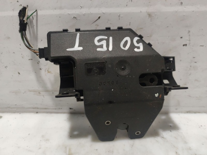 Recambio de cerradura maletero / porton para bmw serie 3 berlina (e46) referencia OEM IAM 51247840617  