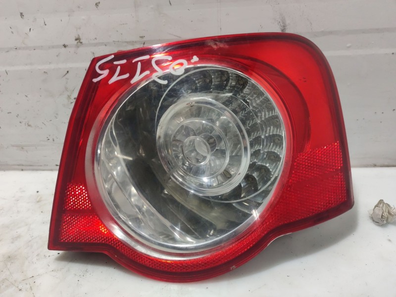 Recambio de piloto trasero derecho para volkswagen passat berlina (3c2) highline referencia OEM IAM 3C5945096H  