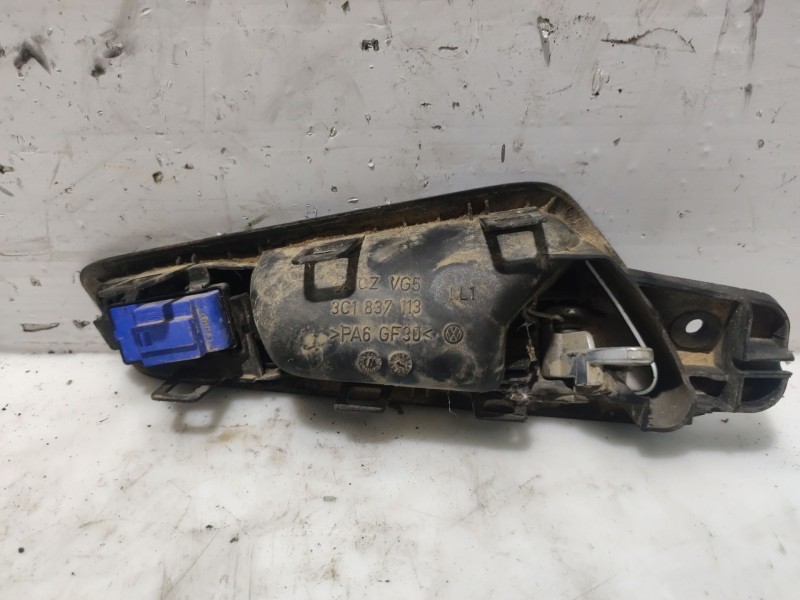 Recambio de maneta interior delantera izquierda para volkswagen passat berlina (3c2) highline referencia OEM IAM 3C1837113D  