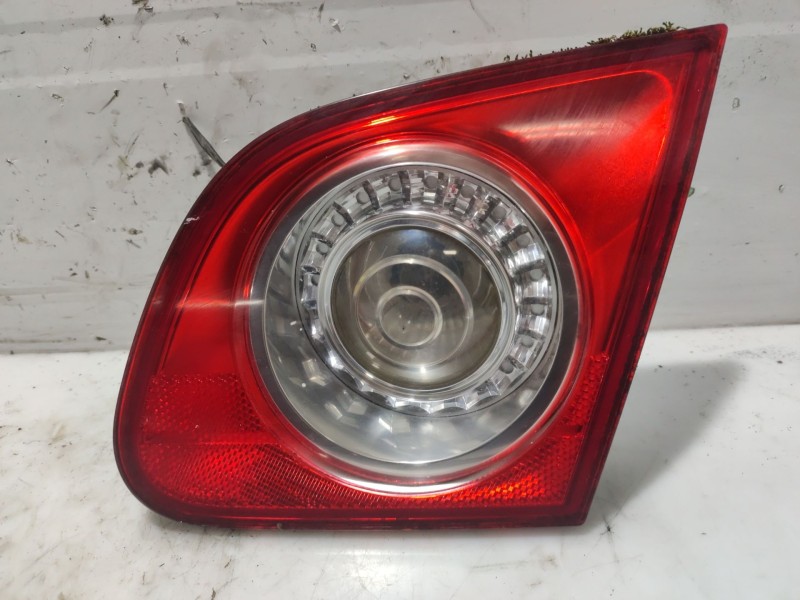 Recambio de piloto trasero derecho interior para volkswagen passat berlina (3c2) highline referencia OEM IAM 3C5945094E  