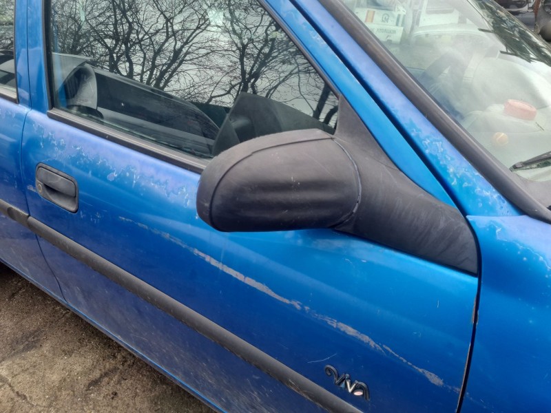 opel corsa b (s93) del año 1998