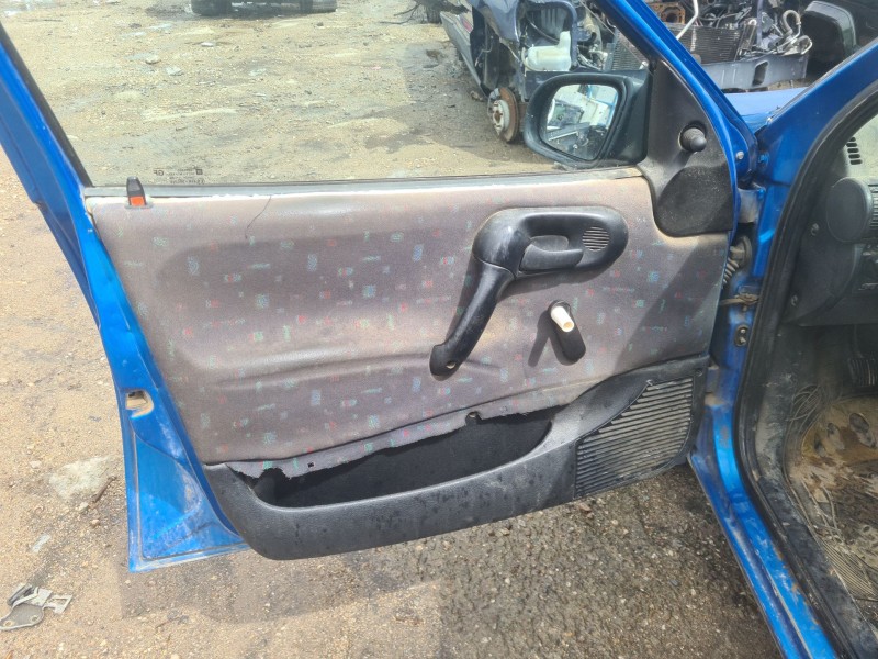 opel corsa b (s93) del año 1998