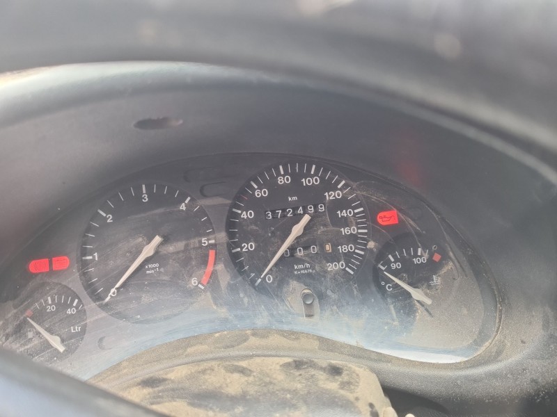 opel corsa b (s93) del año 1998